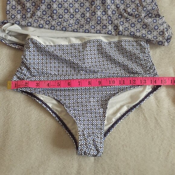 Lands' End Women's S Geo Print Chlorine Resistant Fauxkini One Piece Swimsuit - Picture 11 of 11